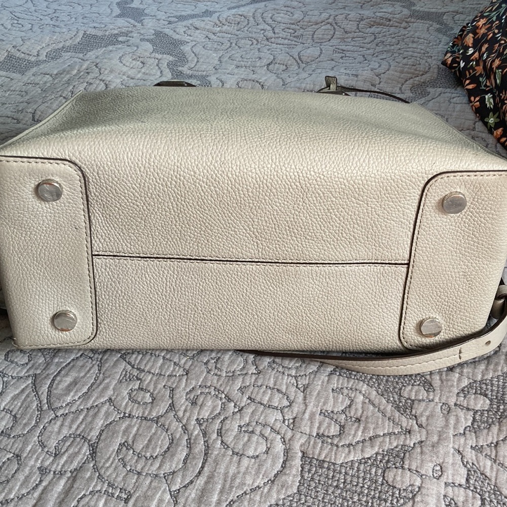 Good used condition Michael Kors large grey mercer accordion tote - Picture 6 of 6